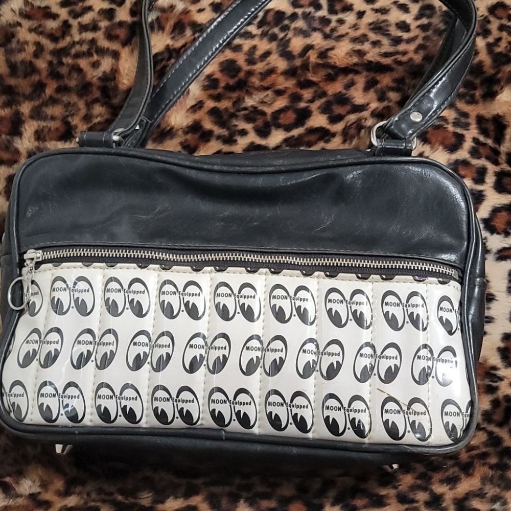 Trophy Queen 👀 Mooneyes 👀 Limited Edition Bag